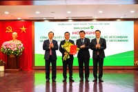 Vietcombank (VCB) tổ chức hội nghị công bố quyết định giao phụ trách Đảng bộ và thành viên phụ trách Hội đồng quản trị