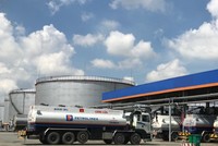 Trạm xuất nhập kho D, Tổng kho xăng dầu Nhà Bè (Thành phố Hồ Chí Minh). Ảnh: Anh Nguyễn/BNEWS/TTXVN