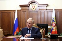 Tổng thống Nga Vladimir Putin tham dự một cuộc họp ở Moskva, ngày 28/12/2023. (Ảnh: AFP/TTXVN)