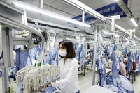 Một số sản phẩm dệt may, da già của Việt Nam được hưởng lợi hơn so với các đối thủ cạnh tranh thuộc nhóm nước kém phát triển.