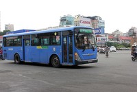 TP.HCM đang chuyển đổi các xe buýt chạy dầu diesel sang xe buýt dùng nhiên liệu sạch - Ảnh: Lê Quân