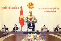 Chủ tịch Quốc hội Vương Đình Huệ phát biểu khai mạc phiên họp.