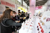 Sự phục hồi nhu cầu nội địa của Trung Quốc được dự báo sẽ chậm và gập ghềnh. Ảnh: AFP 