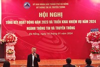 Ông Nguyễn Quang Thanh, Giám đốc Sở Thông tin và Truyền thông TP. Đà Nẵng chủ trì buổi tham luận tại hội nghị.