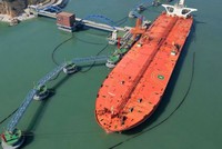 Năm 2023, Việt Nam chi 8,36 tỷ USD nhập khẩu xăng dầu, trong đó nhập từ Hàn Quốc 3,2 tỷ USD.