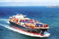 Giá cước vận tải biển tăng cao, khiến các công ty xuất khẩu ngày càng khó khăn