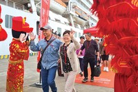 Những ngày đầu xuân, Cảng tàu khách quốc tế Hạ Long đón gần 21.500 lượt khách