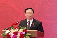 Chủ tịch Quốc hội Vương Đình Huệ phát biểu bế mạc hội nghị - (Ảnh Duy Linh).