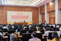 Ủy ban Xã hội của Quốc hội báo cáo một số vấn đề lớn trong tiếp thu, giải trình, chỉnh lý dự thảo Luật Bảo hiểm xã hội (sửa đổi), được thảo luận tại Hội nghị đại biểu Quốc hội chuyên trách đang diễn ra tại Hà Nội.