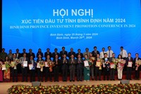 Bình Định trao quyết định, giấy chứng nhận đầu tư, bản ghi nhớ cho 23 dự án