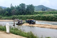 Bình Định lập đoàn kiểm tra hoạt động khai thác cát lòng sông của 10 doanh nghiệp