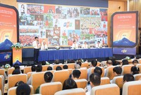 Hai năm gần đây, cổ đông tham dự đại hội của FPT không còn lo lắng về việc ban chủ tọa toàn “người già”