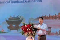 Ông Bùi Duy Quang, Phó giám đốc Trung tâm Xúc tiến Đầu tư, Thương mại, Du lịch Hà Nội phát biểu tại hội nghị. (Ảnh: Nguyễn Linh)