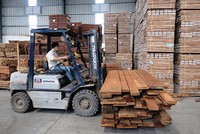 Khả năng tiếp cận vốn của doanh nghiệp và khả năng hấp thụ vốn của nền kinh tế còn gặp nhiều thách thức