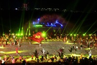 Mãn nhãn đêm nhạc kịch “Chuyến tàu huyền thoại” mở màn Lễ hội Sông nước TP.HCM năm 2024 