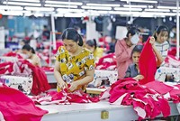 Chỉ số giá sản xuất luôn là nỗi lo của các doanh nghiệp trong những năm gần đây. Ảnh: Đức Thanh