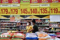 Gạo được bày bán tại một siêu thị ở Bangkok, Thái Lan. (Ảnh: AFP/TTXVN)