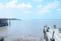 Khu vực cảng Định An, nơi luồng Quan Chánh Bố nhập vào luồng Định An