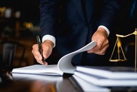 Thủ tướng Chính phủ yêu cầu đẩy nhanh tiến độ xây dựng, ban hành văn bản quy định chi tiết thi hành 4 Luật.