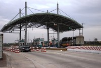 Một trạm thu phí hoàn vốn cho Dự án cải tạo, nâng cấp Quốc lộ 39B và đoạn tuyến tránh thị trấn Thanh Nê (Thái Bình).