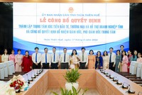 Lễ công bố quyết định của Thủ tướng Chính phủ về việc thành lập Trung tâm Xúc tiến Đầu tư, Thương mại và Hỗ trợ doanh nghiệp tỉnh Thừa Thiên Huế