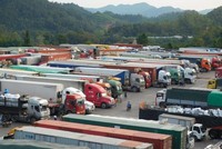 Từ 1/8/2024, phương tiện vận tải qua các cửa khẩu Lạng Sơn phải tuân thủ theo các điều ước quốc tế và quy định của nội luật Việt Nam.