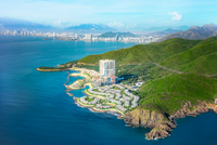 Thế đất bán đảo “độc nhất vô nhị”, lưng tựa núi, mặt hướng biển thu trọn khung cảnh hùng vĩ của Vịnh Nha Trang thiên đường - 1 trong những vịnh biển đẹp nhất thế giới