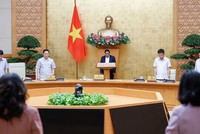 Mở đầu phiên họp, Chính phủ đã dành phút mặc niệm tưởng nhớ Tổng Bí thư Nguyễn Phú Trọng. (Ảnh: Nhật Bắc)