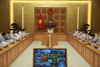 Các đại biểu nêu ý kiến tại cuộc họp. (Ảnh: VGP/Minh Khôi)