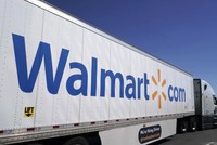 Walmart dự kiến tăng gấp đôi doanh số bán hàng tại các thị trường nước ngoài lên 200 tỷ USD trong 4 năm tới. Ảnh: George Frey/AFP
