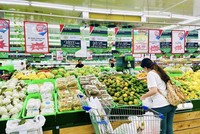 Thủ tướng yêu cầu khơi thông thị trường trong nước, có chính sách khuyến khích tiêu dùng. Ảnh: VGP