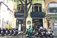 Với mức giá thuê 700 triệu đồng/tháng, Starbucks quyết định đóng cửa hàng vì chủ nhà đòi tăng tiền thuê thêm 50 triệu đồng. Ảnh: Gia Huy
