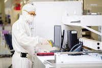 Bên trong nhà máy của Intel tại Việt Nam. Ảnh: Lê Toàn