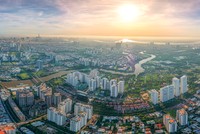 Nguồn cung bất động sản tại TP.HCM thấp kỷ lục do vướng mắc về pháp lý, không thể triển khai, kéo theo lượng căn hộ mở bán mới tung ra thị trường rất nhỏ giọt - Ảnh: PL