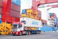 Áp lực xanh hóa với logistics trong thương mại điện tử 