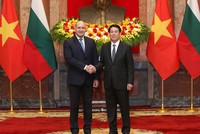 Chủ tịch nước Lương Cường đón, hội đàm với Tổng thống Bulgaria 