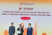 Ông Trần Thanh Tú - Phó Tổng Giám đốc Pháp lý, Đối ngoại và Đào tạo Bảo hiểm Dai-ichi Life Việt Nam nhận giải Top 500 Doanh nghiệp tạo giá trị hàng đầu Việt Nam năm 2024 