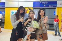 Người dân TP.HCM háo hức khám phá không gian ngầm hiện đại của tuyến Metro số 1 