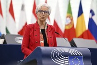 Chủ tịch ECB Christine Lagarde: Eurozone đang tiến rất gần đến mục tiêu lạm phát trung hạn 2% 