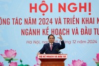 Thủ tướng đánh giá cao, biểu dương sự nỗ lực và kết quả rất đáng ghi nhận của toàn thể lãnh đạo, công chức, viên chức, người lao động ngành Kế hoạch - Đầu tư và Thống kê. Ảnh: Đức Thanh