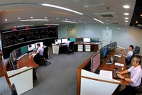 Vốn điều lệ của NSMO hiện chỉ khoảng 776 tỷ đồng, được cho là khiêm tốn so với nhu cầu đầu tư để nâng cấp, hiện đại hoá hệ thống điện và điều hành giao dịch thị trường điện trong thời gian ngắn. Do đó, NSMO đối mặt nhiều khó khăn trong việc thu xếp vốn để đầu tư cho hạ tầng. Đồng thời, khi trở thành công ty TNHH MTV, NSMO phát sinh nhiều các chi phí mới cho hoạt động của một Công ty vốn chưa bộc lộ khi Điều độ Quốc gia còn hạch toán phụ thuộc.