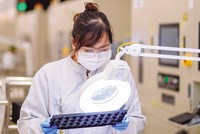 Sản xuất tại Intel Việt Nam. Ảnh: Intel