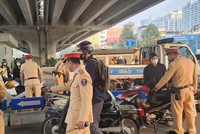 "Nghị định 168", "phạt nguội", "trừ điểm giấy phép lái xe"... được tìm kiếm nhiều nhất 