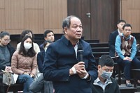 Cựu Bộ trưởng, Chủ nhiệm Văn phòng Chính phủ Mai Tiến Dũng tại tòa.