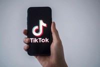 Người dùng TikTok tại Mỹ có thể sẽ không truy cập được ứng dụng video ngắn này từ ngày 19/1. Ảnh: AFP