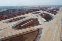 Công trường giao thông trọng điểm phía Nam hối hả thi công ngày Tết