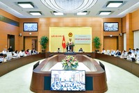 Phiên họp bắt đầu khi trời tối của Ủy ban Kinh tế của Quốc hội để thẩm tra chủ trương đầu tư Dự án Đường sắt tốc độ cao trên trục Bắc - Nam 