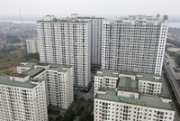 Sự thiếu hụt nguồn cung đã khiến nhiều khu nhà ở xã hội tăng giá trong năm vừa qua. Ảnh: Thanh Vũ