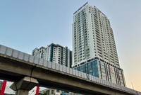 Dự án Golden Land Building có vị trí đắc địa khi nằm ngay trên mặt đường Nguyễn Trãi và chỉ cách ga Vành đai 3 khoảng 5 phút đi bộ. Ảnh: Thanh Vũ