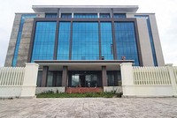 Dự án Trung tâm Truyền thông - Giáo dục sức khỏe tỉnh Quảng Bình đã cơ bản hoàn thành phần thô khối nhà chính, nhưng chưa thể nghiệm thu để đưa vào hoạt động 